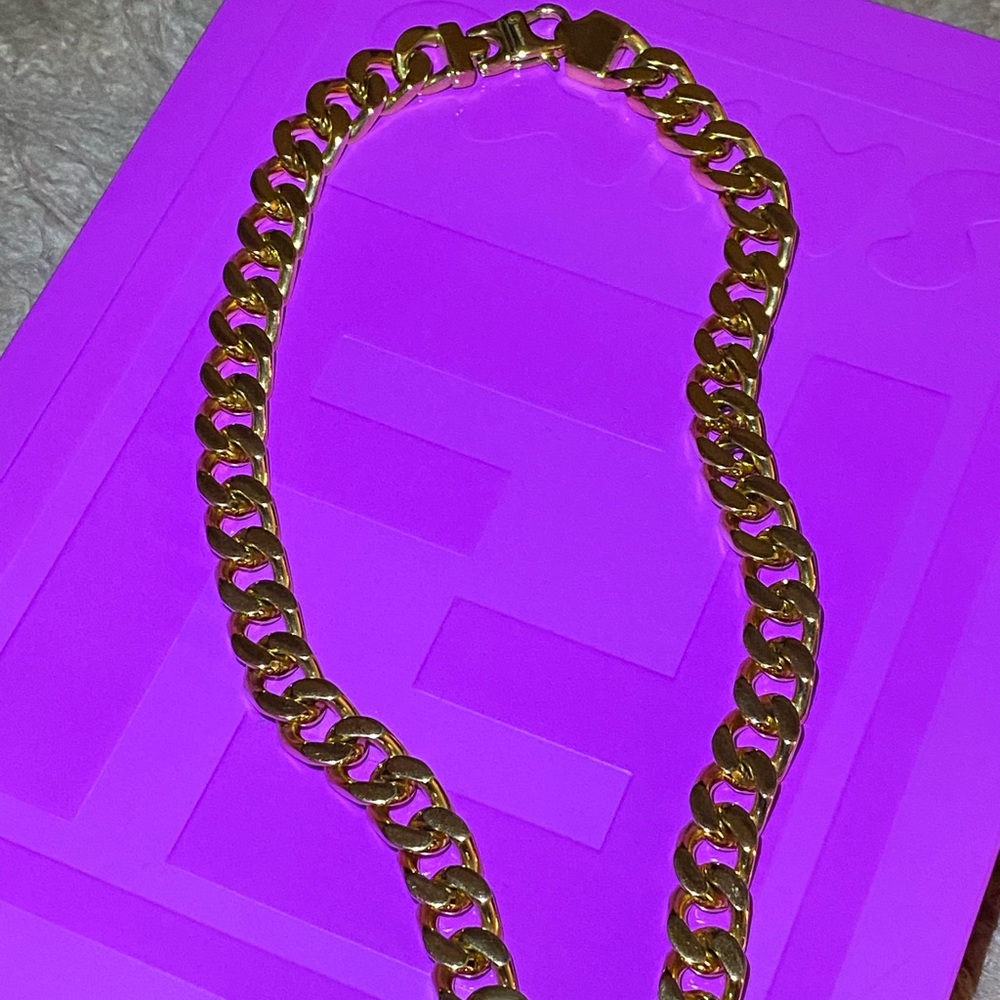 BY LOLITA CUBAN LINK NECKLACE đź’• - Picture 3 of 5